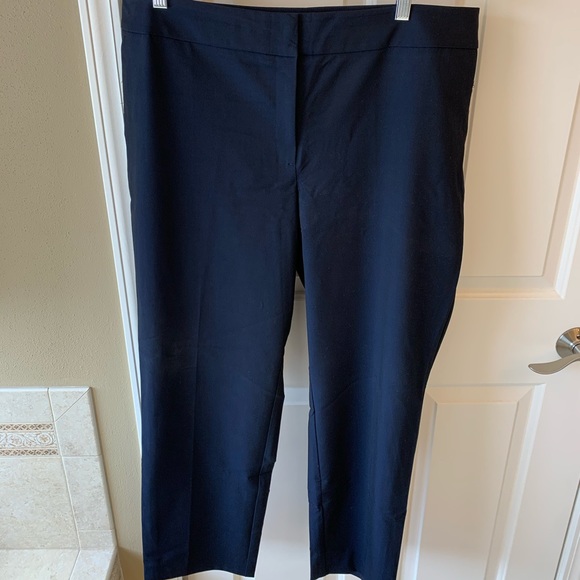 SOLD Ann Taylor Size 16 Navy Pointe Dress Pants l - Picture 7 of 7